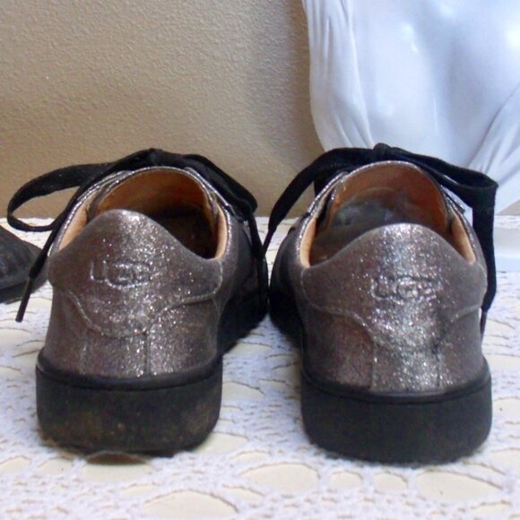 UGG Australia Milo Glitter Black Gunmetal Sneakers Tennis Shoes 1100213 Sz 8.5 - Picture 4 of 10